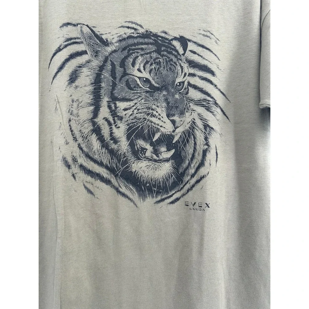 Evex By Krizia Vintage Men's T-shirt Size 40 Tiger‎ Sand Green